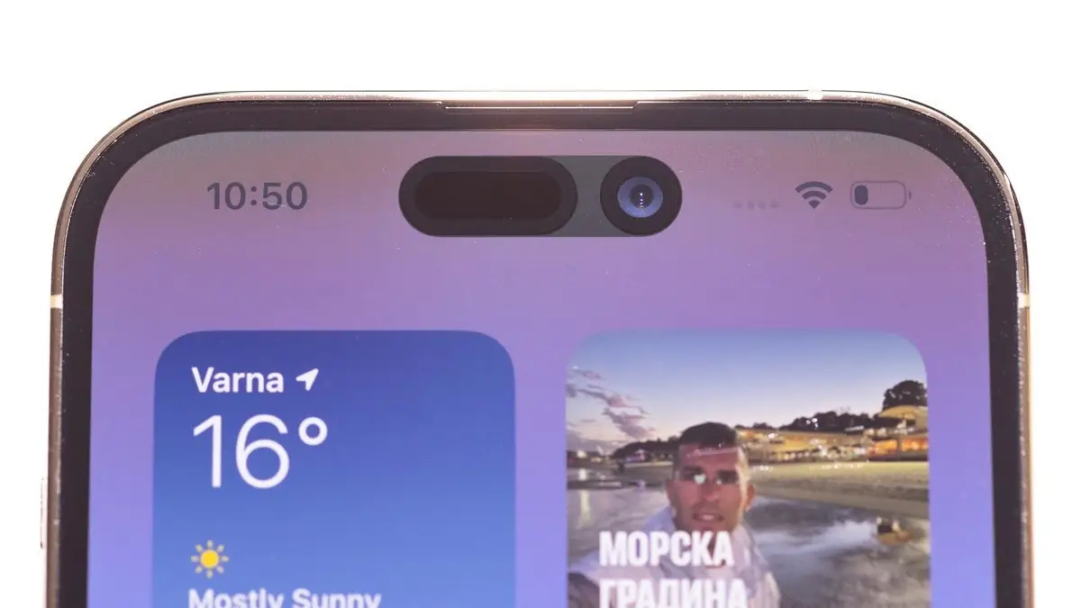 Apple's Latest Patent Suggests a Pristine Display Coming Soon to iPhone in 2025